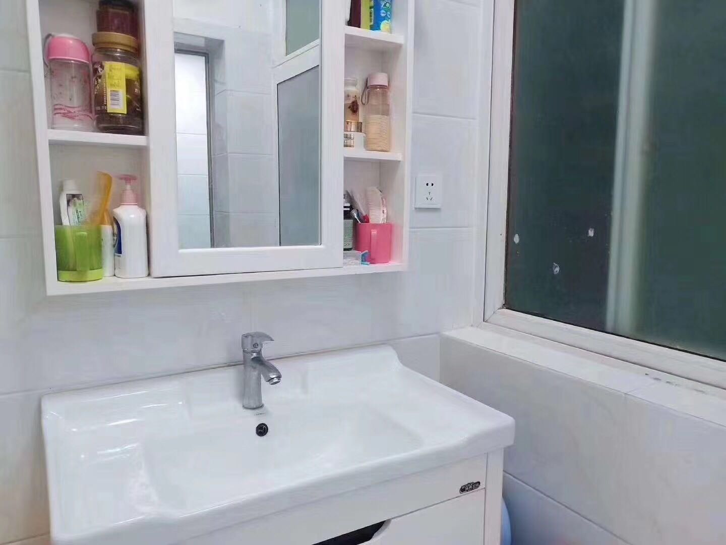 武漢東湖學(xué)院寢室