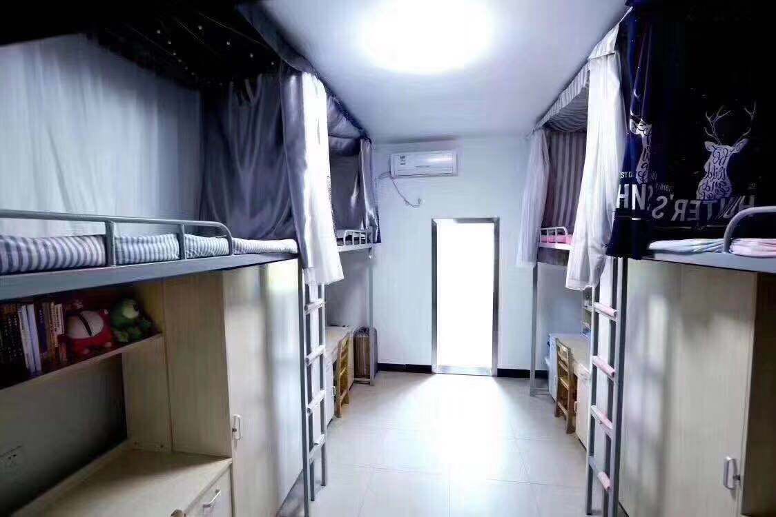 武漢東湖學(xué)院寢室